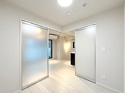 ラぺルラ四谷 5階1LDKのリビング/ダイニング