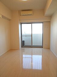 スカイコートルーベンス中目黒 3階1Kのリビング/ダイニング