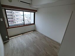 ガーデンヒルズ聖蹟桜ヶ丘 811 8階ワンルームのリビング/ダイニング