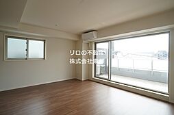 フルーヴベール烏山 303 3階2LDKのリビング/ダイニング