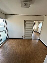 パルム大橋 501 5階1DKのリビング/ダイニング