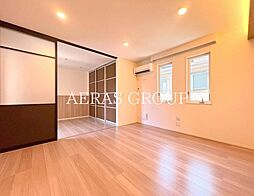 アンジュール綾瀬 2階1LDKのリビング/ダイニング