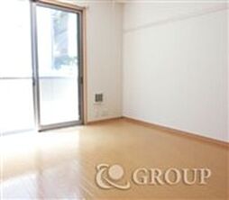 グリーンシーダ 2階1Kのリビング/ダイニング