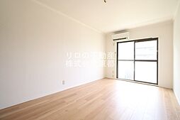 プチハウス 205 2階ワンルームのリビング/ダイニング