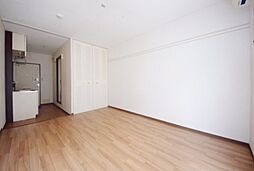 レジデンス信濃 B棟 1階1Kのリビング/ダイニング