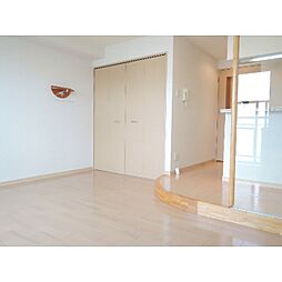 Ｐｒｉｍｏ鳳 3階1Kのリビング/ダイニング