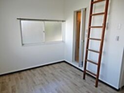 ユーハイツ 101 1階ワンルームのリビング/ダイニング