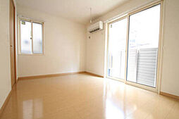 ヴィラ・エトワール 106 1階1Kのリビング/ダイニング