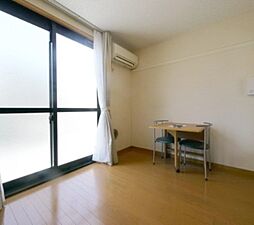 レオパレスラボール I 1階1Kのリビング/ダイニング