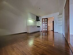 小郡ＮＴビル 602 4階3LDKのリビング/ダイニング