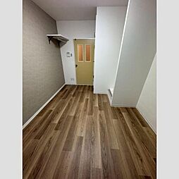 ゴールドクレスト 1階1Kのリビング/ダイニング