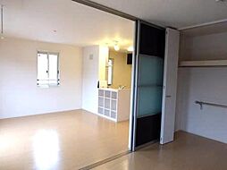 グラウクス　Ｃ 2階2LDKのリビング/ダイニング