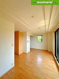 プリオール紀伊 3階1LDKのリビング/ダイニング