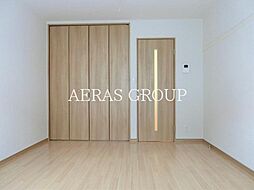 Ｆｉｆｔｈ Ａｖｅｎｕｅ 1階1Kのリビング/ダイニング