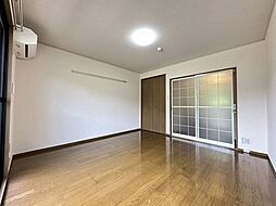 京王動物園線 多摩動物公園駅 徒歩9分の賃貸アパート 1階1Kのリビング/ダイニング