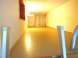 レオパレスマダミ 2階1Kのリビング/ダイニング