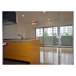 東京メトロ南北線 王子神谷駅 徒歩17分の賃貸マンション 6階2LDKのリビング/ダイニング