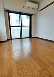 クイーンズタウン 3階1Kのリビング/ダイニング