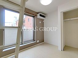 グリーン・ジュピター 2階ワンルームのリビング/ダイニング