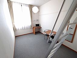 レオパレス姿見 1階1LDKのリビング/ダイニング