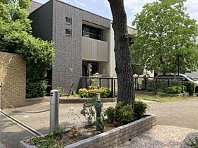 ヴィラ・ペティロッソ芦屋 A000 ｜ 兵庫県芦屋市松浜町5-17（賃貸マンション3SLDK・1階・90.25㎡） その1