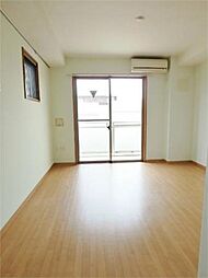 マンションホワイトホース 311 3階1Kのリビング/ダイニング