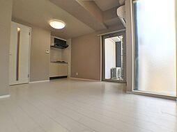 ユリシス新神戸 503 5階ワンルームのリビング/ダイニング