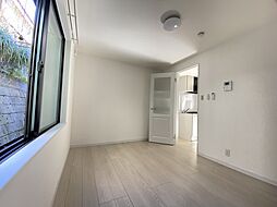 アザーレ・パッシオ新百合ヶ丘B 305 3階1Kのリビング/ダイニング