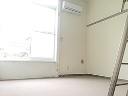 レオパレスル・カノン 1階1Kのリビング/ダイニング