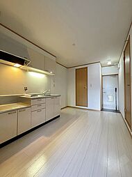 ユートピアもず 206 2階1DKのリビング/ダイニング