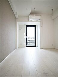 京急本線 大森町駅 徒歩5分の賃貸マンション 8階1Kのリビング/ダイニング