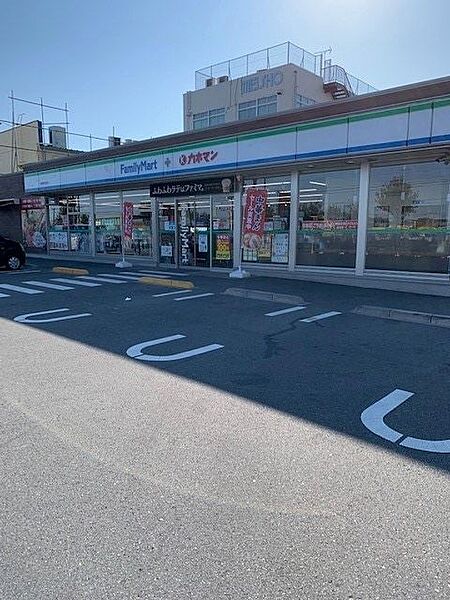 画像20:ファミリーマート瑞穂東松原店 819m