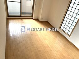 エステムコート新神戸エリタージュ 8階1Kのリビング/ダイニング