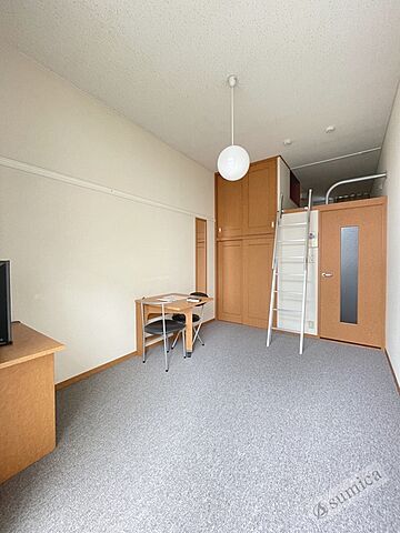 寝室