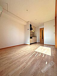 グランシャリオ　II棟 105 1階1DKのリビング/ダイニング