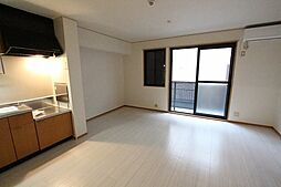 グランドパレス 1階2LDKのリビング/ダイニング