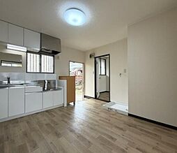 リッシュメゾンＢ棟 2階3DKのリビング/ダイニング