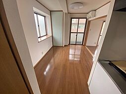 アスリートマンション 6階2Kのリビング/ダイニング