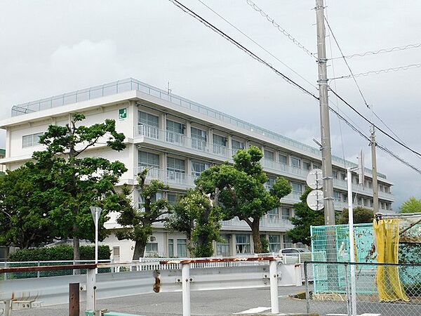 画像11:富士市立田子浦中学校 151m
