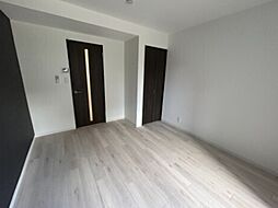 ジーメゾン天王台ウエスト 1階1Kのリビング/ダイニング