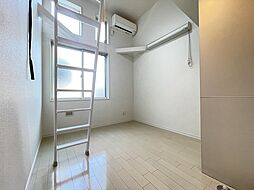 カインドハウス横浜 106 1階ワンルームのリビング/ダイニング