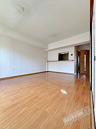 JR阪和線 鳳駅 徒歩15分の賃貸マンション 3階3LDKのリビング/ダイニング