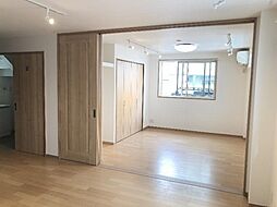 ビューノ 2階1LDKのリビング/ダイニング