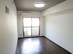 シャルム淵野辺 3階ワンルームのリビング/ダイニング