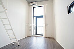 プライムメゾン早稲田通り 905 9階ワンルームのリビング/ダイニング