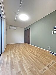 近鉄大阪線 長瀬駅 徒歩11分の賃貸アパート 1階1Kのリビング/ダイニング