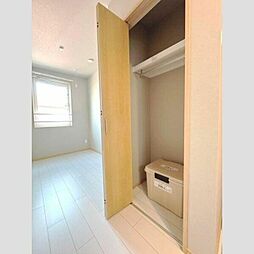 夢のヴィオレット 3階ワンルームのリビング/ダイニング