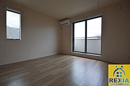 Bonheur 202 2階1LDKのリビング/ダイニング