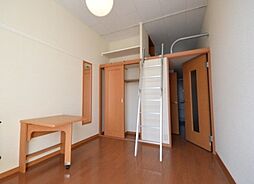 ヴィクトリアコーポM 2階1Kのリビング/ダイニング