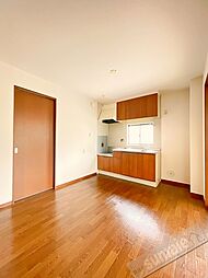 メゾン雑賀 101 1階3DKのリビング/ダイニング